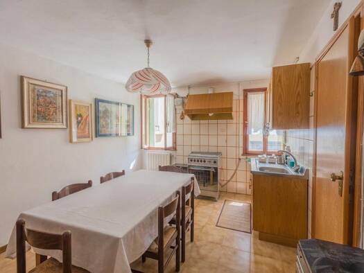Wohnung zum Kauf 220.000 € 3 Zimmer 60 m² frei ab sofort Chioggia 30015