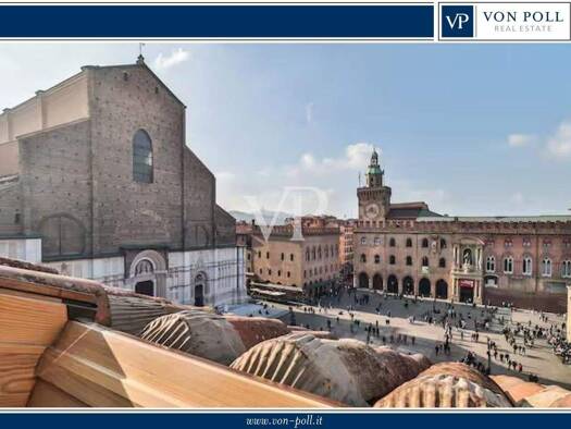 Penthouse zum Kauf 1.100.000 € 5 Zimmer Piazza Maggiore Bologna 40100