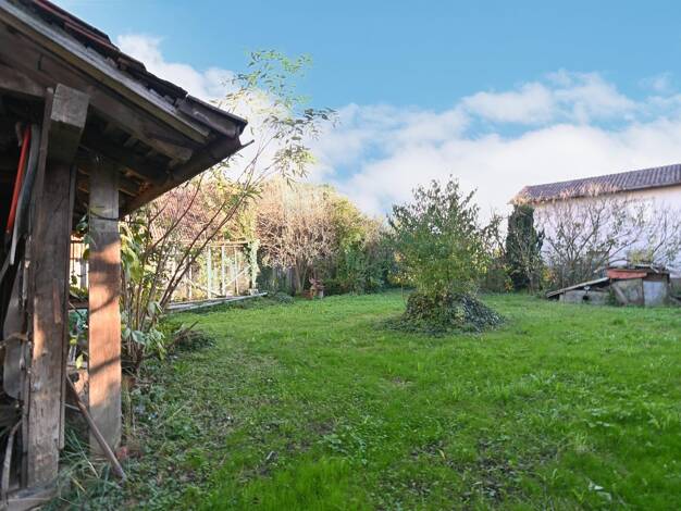 Mehrfamilienhaus zum Kauf 699.500 € 6 Zimmer 200 m² 1.256 m² Grundstück frei ab sofort Kollmarsreute Emmendingen 79312