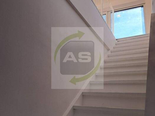 Maisonette zur Miete 1.749 € 5 Zimmer 175,9 m² 3. Geschoss frei ab 01.03.2026 Marienplatz 12 Innenstadt Zwickau 08056