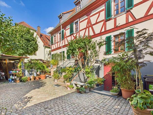 Einfamilienhaus zum Kauf 685.000 € 7,5 Zimmer 225 m² 245 m² Grundstück Igstadt Wiesbaden 65207