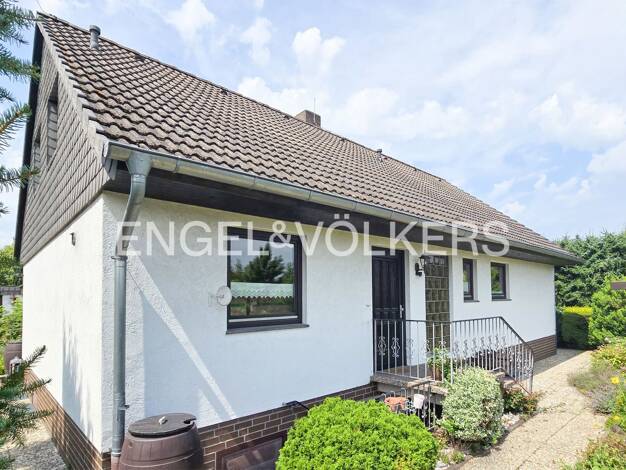 Einfamilienhaus zum Kauf 339.000 € 3 Zimmer 99 m² 714 m² Grundstück Fallersleben Wolfsburg 38442