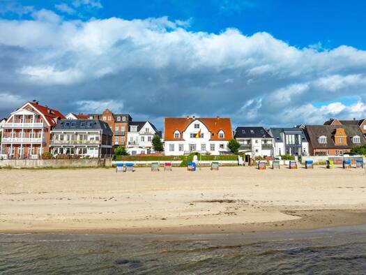 Haus zum Kauf 20 Zimmer 457 m² 583 m² Grundstück Wyk 25938