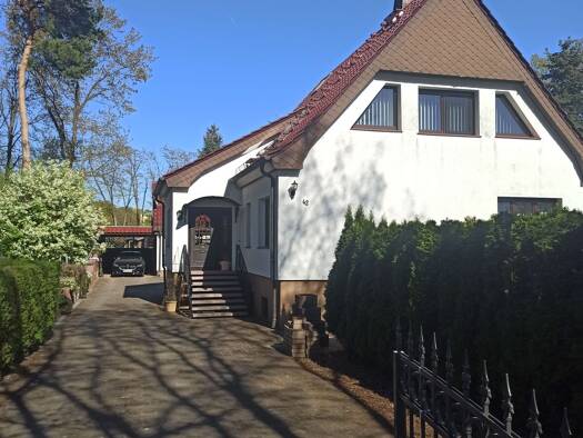 Einfamilienhaus zum Kauf 450.000 € 6 Zimmer 184 m² 1.600 m² Grundstück frei ab sofort Ernst-Thälmann-Straße 42 Löwenberg Löwenberger Land 16775