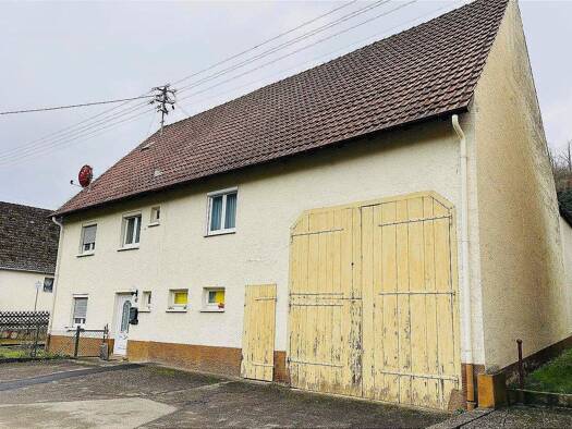 Haus zum Kauf 6 Zimmer 120 m² 484 m² Grundstück frei ab sofort Schietingen Nagold 72202