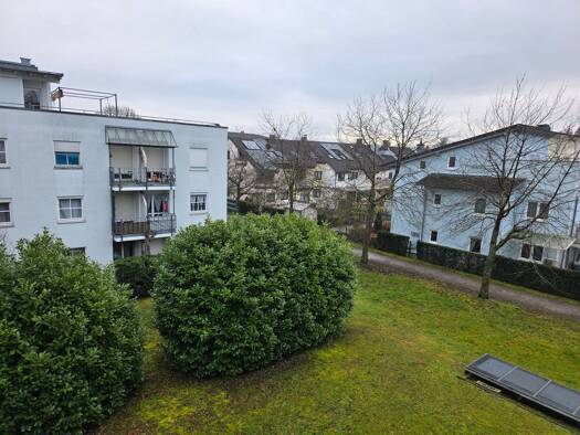 Wohnung zur Miete 800 € 1 Zimmer 32 m² Geschoss 1/3 frei ab sofort Oberreut Karlsruhe 76189