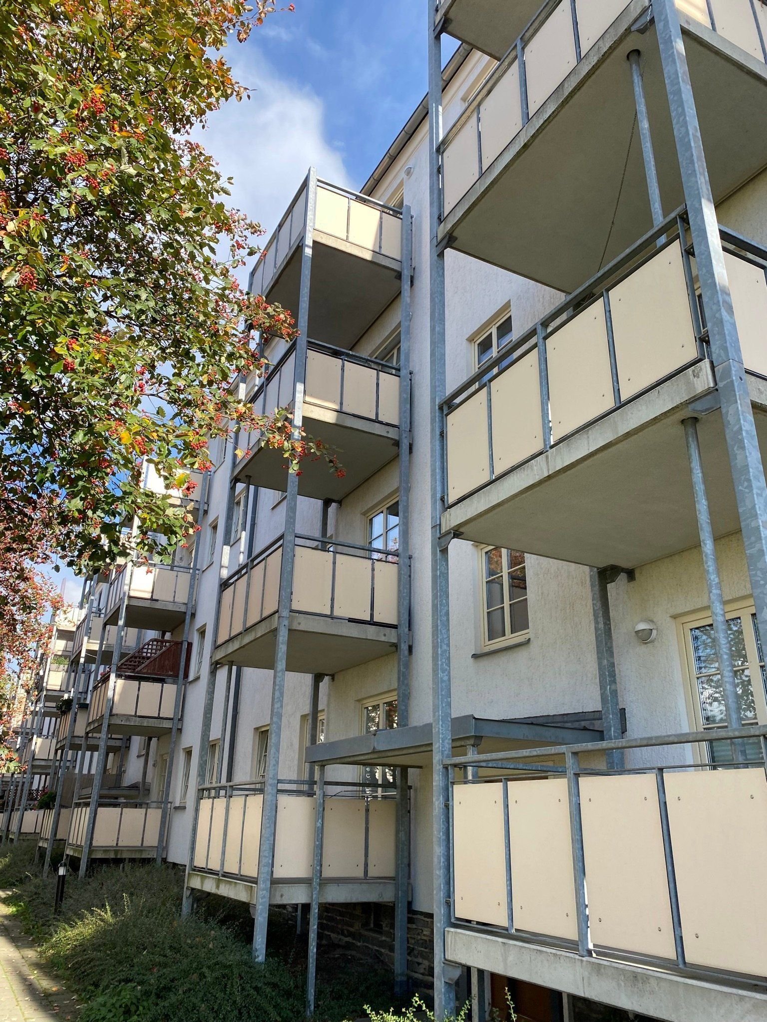 Wohnung zur Miete 305 € 2 Zimmer 51,1 m²<br/>Wohnfläche 2.<br/>Geschoss Heimgarten 122 we 28 Lutherviertel 221 Chemnitz 09126