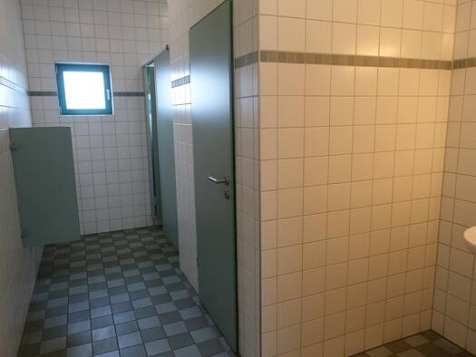 Bürogebäude zur Miete als Kapitalanlage geeignet 1.200 € 3 Zimmer 242 m² teilbar ab 242 m² Annaberg Annaberg-Buchholz 09456