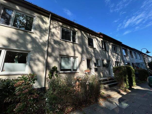 Mehrfamilienhaus zum Kauf provisionsfrei als Kapitalanlage geeignet 320.000 € 6 Zimmer 115,1 m² 220 m² Grundstück Auf der Wachsbleiche 6 Lehe Bremen 28359