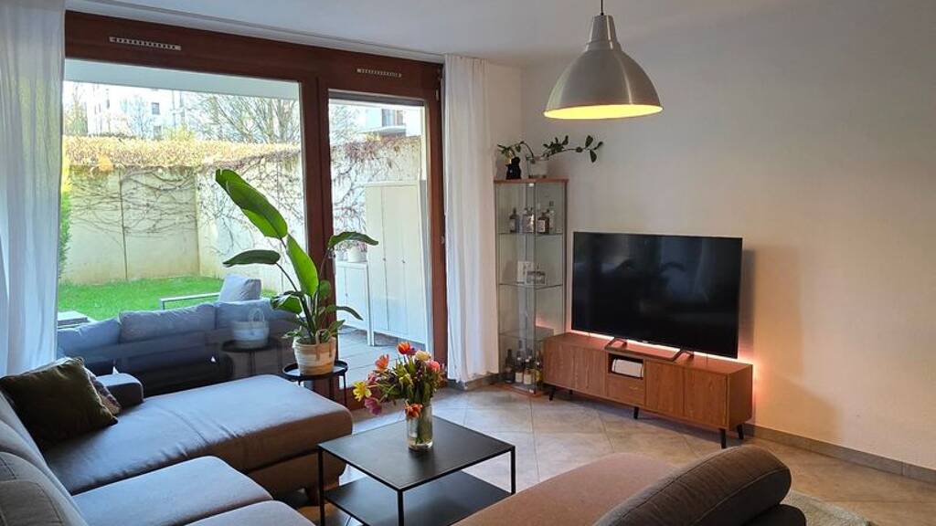 WG-Zimmer zur Miete 1.575 € 3 Zimmer 82 m² Geschoss EG/4 frei ab 01.06.2026 Obere Straße 2 A Ost Stuttgart 70190