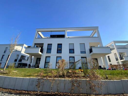 Wohnung zur Miete 786 € 2 Zimmer 75 m² 2. Geschoss frei ab 01.02.2026 Hans-Joachim-Danckworth-Str. 8 Wetzlar 35578