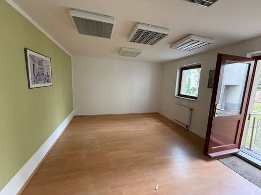 Bürofläche zur Miete provisionsfrei 623 € 5 Zimmer 123,8 m² Bürofläche Rembrandtstraße 39 Zentrum Chemnitz 09111