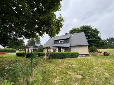 Einfamilienhaus zum Kauf provisionsfrei 125.000 € 5 Zimmer 140 m² 10.000 m² Grundstück Brunndöbra Klingenthal 08248