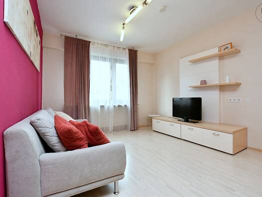 Wohnung zur Miete Wohnen auf Zeit 1.100 € 2 Zimmer 59 m² frei ab 01.10.2025 Stuttgart 70439