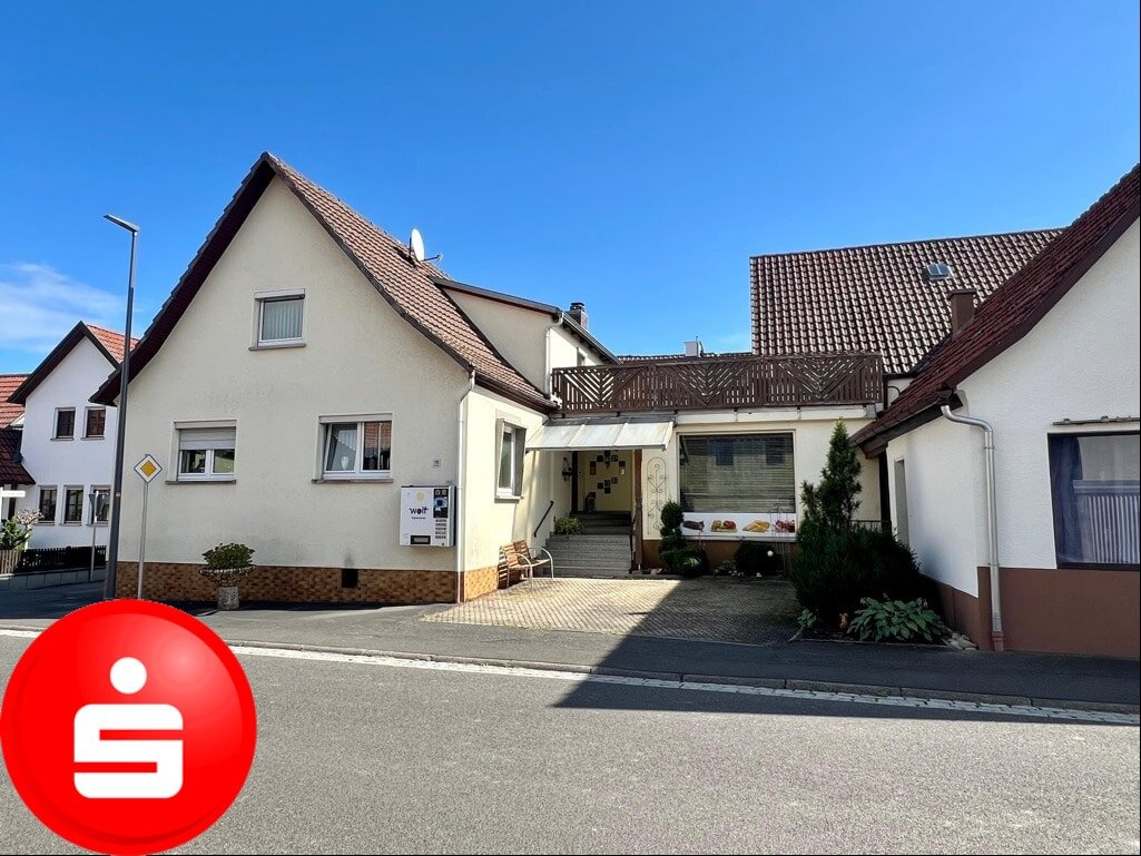 Mehrfamilienhaus zum Kauf 139.000 € 8 Zimmer 228 m²<br/>Wohnfläche 367 m²<br/>Grundstück ab sofort<br/>Verfügbarkeit Trappstadt Trappstadt 97633