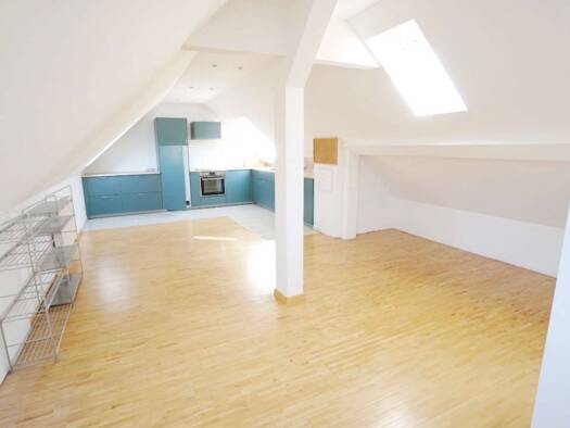 Maisonette zur Miete 1.400 € 4 Zimmer 80 m² Geschoss 4/5 frei ab sofort Gablenberger Hauptstraße Ost Stuttgart 70186