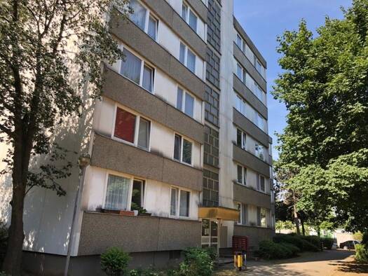 Wohnung zur Miete nur mit Wohnberechtigungsschein 321 € 2 Zimmer 58,6 m² 4. Geschoss frei ab 23.11.2026 Sinnersdorfer Str. 67 Roggendorf/Thenhoven Köln 50769