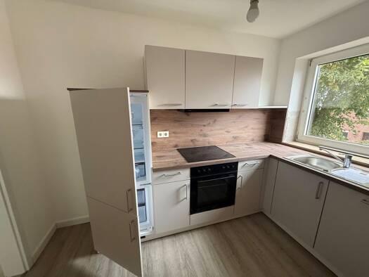 Wohnung zur Miete 850 € 3 Zimmer 83 m² 2 Geschosse frei ab sofort Wilhelm-Heile-Straße 15 Syke Syke 28857