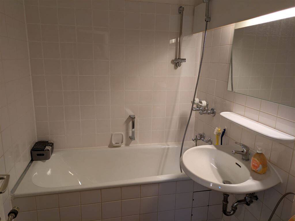 Property thumbnail 11