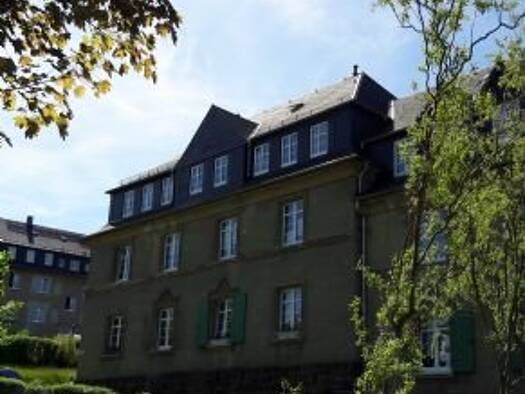 Wohnung zur Miete 290 € 2,5 Zimmer 58 m² 3. Geschoss frei ab sofort Pfarrhübel Reichenhain Chemnitz 09125