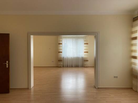 Wohnung zur Miete 1.000 € 4 Zimmer 128 m² Geschoss EG/3 frei ab sofort Schulstraße 6 Roden Saarlouis 66740