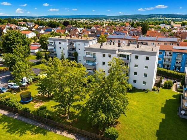 Wohnung zum Kauf 239.900 € 4 Zimmer 111,1 m² Roding Roding 93426