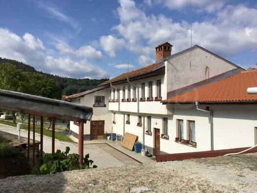 Restaurant zum Kauf 550.000 € 1.664 m² Gastrofläche 3.412 m² Grundstück Chokmanovo