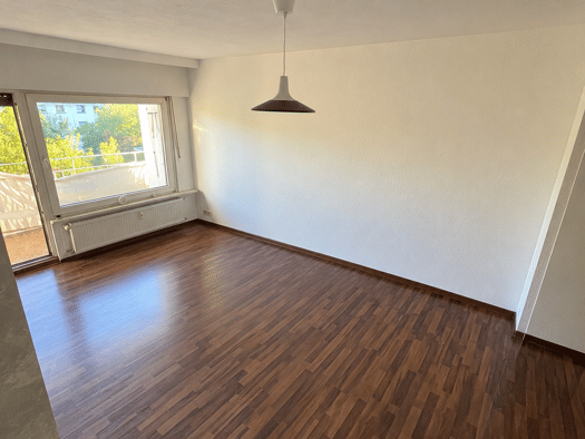 Wohnung zur Miete 700 € 3,5 Zimmer 70 m² Geschoss 1/3 frei ab 15.11.2026 Malstatt Saarbrücken 66113