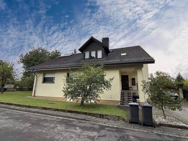Einfamilienhaus zum Kauf 489.000 € 8 Zimmer 239,8 m² 879 m² Grundstück Altenritte Baunatal 34225
