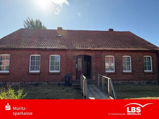 Einfamilienhaus zum Kauf provisionsfrei 125.000 € 5 Zimmer 122,8 m² 1.834 m² Grundstück Wredenhagen Eldetal 17209
