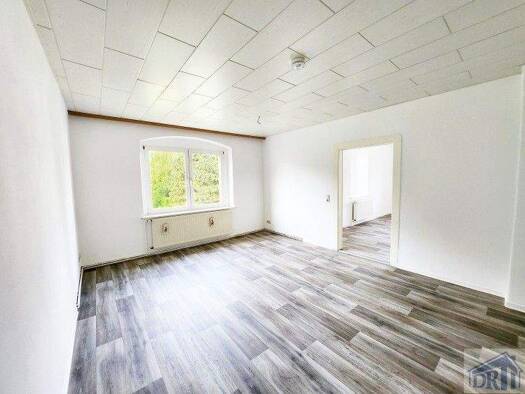 Wohnung zur Miete 352 € 2 Zimmer 64 m² 2. Geschoss frei ab sofort Großschönau 02779