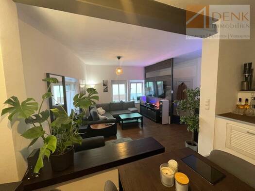 Mehrfamilienhaus zum Kauf 566.000 € 8 Zimmer 225 m² 110 m² Grundstück Kitzingen 97318