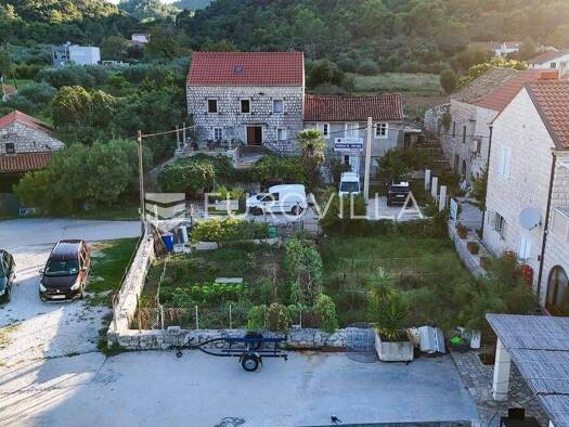 Haus zum Kauf 345.000 € 3 Zimmer 110 m² Broce Ston