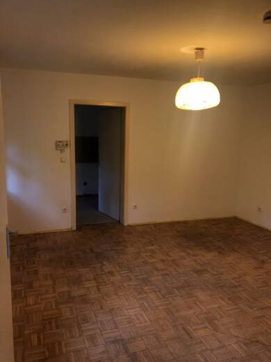 Studio zur Miete 410 € 1 Zimmer 27 m² EG frei ab 01.07.2025 Prinzenweg Ostnerwacht Regensburg 93047