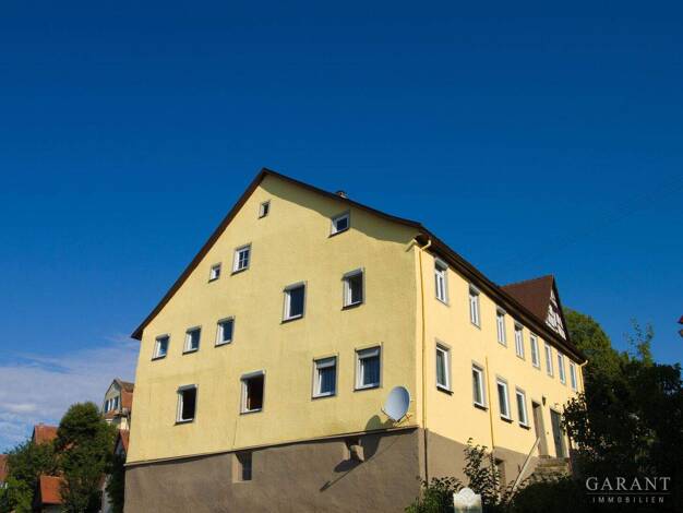 Haus zum Kauf 219.000 € 9 Zimmer 150 m² 216 m² Grundstück Langenburg 74595