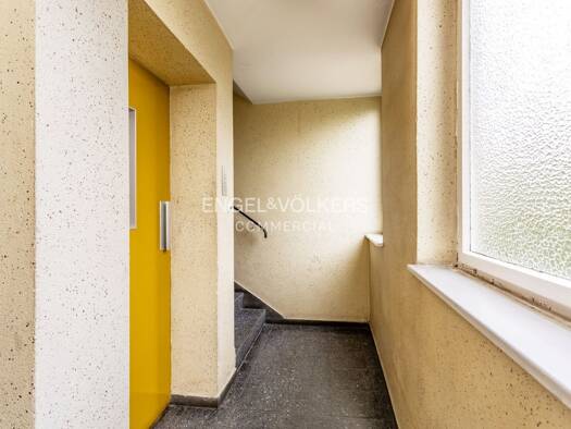 Sonstiges zum Kauf als Kapitalanlage geeignet 1.300.000 € 876,7 m² 638 m² Grundstück Spandau Spandau 13597