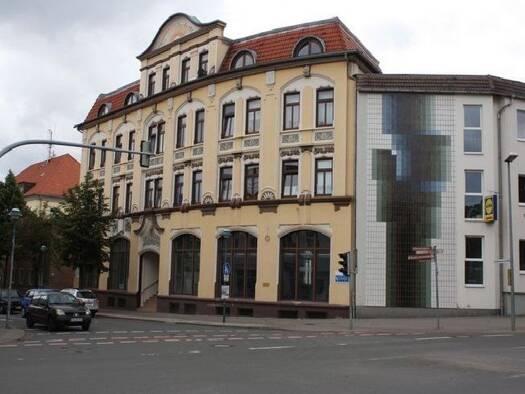 Bürogebäude zur Miete 480 € 1 Zimmer 108,4 m² Bürofläche Thälmannstraße 14 Oschersleben Oschersleben 39387