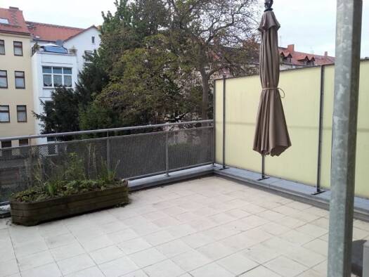 Wohnung zur Miete 645 € 3 Zimmer 93 m² 1. Geschoss frei ab sofort Hartmannstraße 16 Innenstadt Görlitz 02826