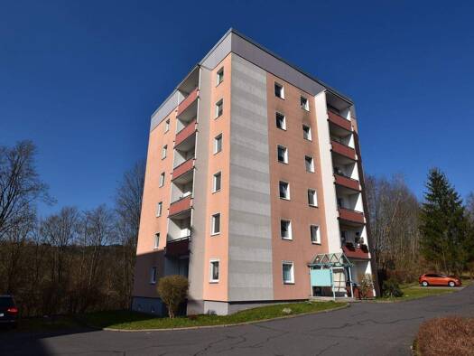 Studio zur Miete 285 € 1 Zimmer 38,4 m² Geschoss 3/5 frei ab sofort Suhl 98528