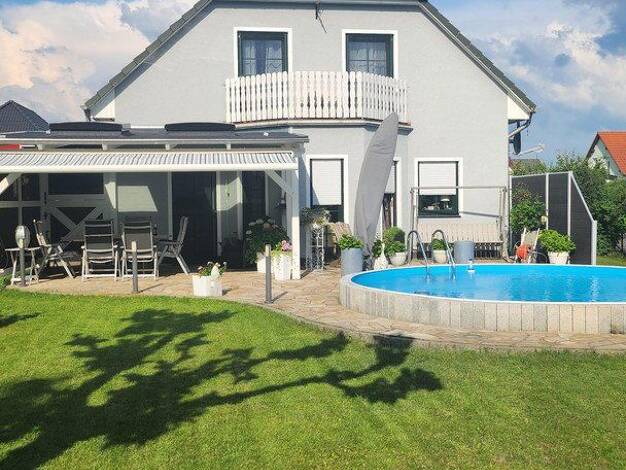 Einfamilienhaus zum Kauf provisionsfrei 375.000 € 5 Zimmer 144 m² 925 m² Grundstück Vierraden Schwedt/Oder 16303