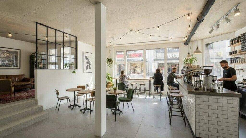 Gastronomie/Hotel zur Miete - Erstbezug 2.528 € Wien,Simmering 1110