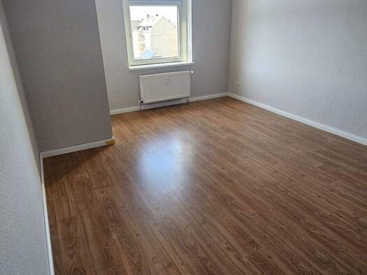 Wohnung zur Miete 590 € 4 Zimmer 94,7 m² Geschoss 3/4 frei ab sofort Würzburger Straße 45 Sonnenberg Chemnitz 09130