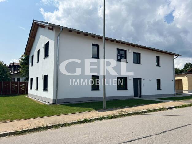 Wohnung zum Kauf - Erstbezug 225.000 € 2 Zimmer 57,5 m² EG Hunderdorf Hunderdorf 94336