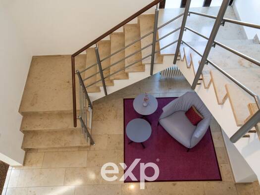 Villa zum Kauf 9 Zimmer 512 m² 1.423 m² Grundstück Röttgen Bonn 53125