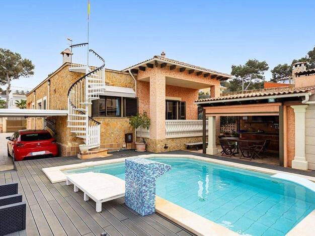 Villa zum Kauf 1.290.000 € 4 Zimmer 157 m² 500 m² Grundstück El Toro 07180