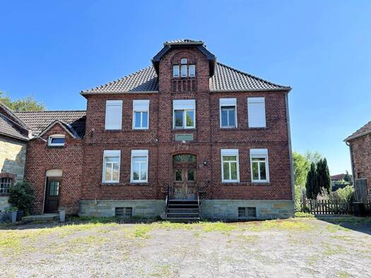 Mehrfamilienhaus zum Kauf 348.000 € 7 Zimmer 168 m² 2.173 m² Grundstück Ebbinghausen Erwitte 59597