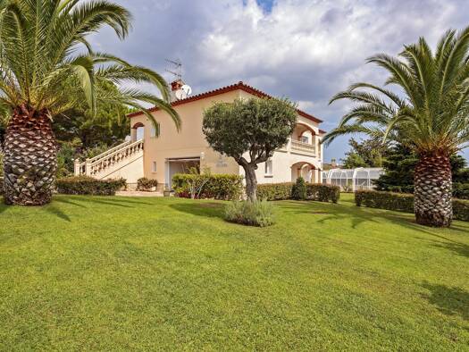 Einfamilienhaus zum Kauf 1.200.000 € 386 m² 1.133 m² Grundstück Calonge 07669