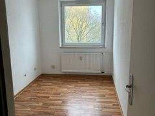 Wohnung zur Miete 478 € 3 Zimmer 68,7 m² 3. Geschoss frei ab sofort Albert-Schweitzer-Ring 24 Itzehoe 25524