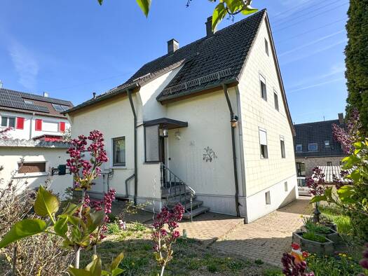 Einfamilienhaus zum Kauf 395.000 € 8 Zimmer 158,2 m² 515 m² Grundstück Hofen Aalen 73433