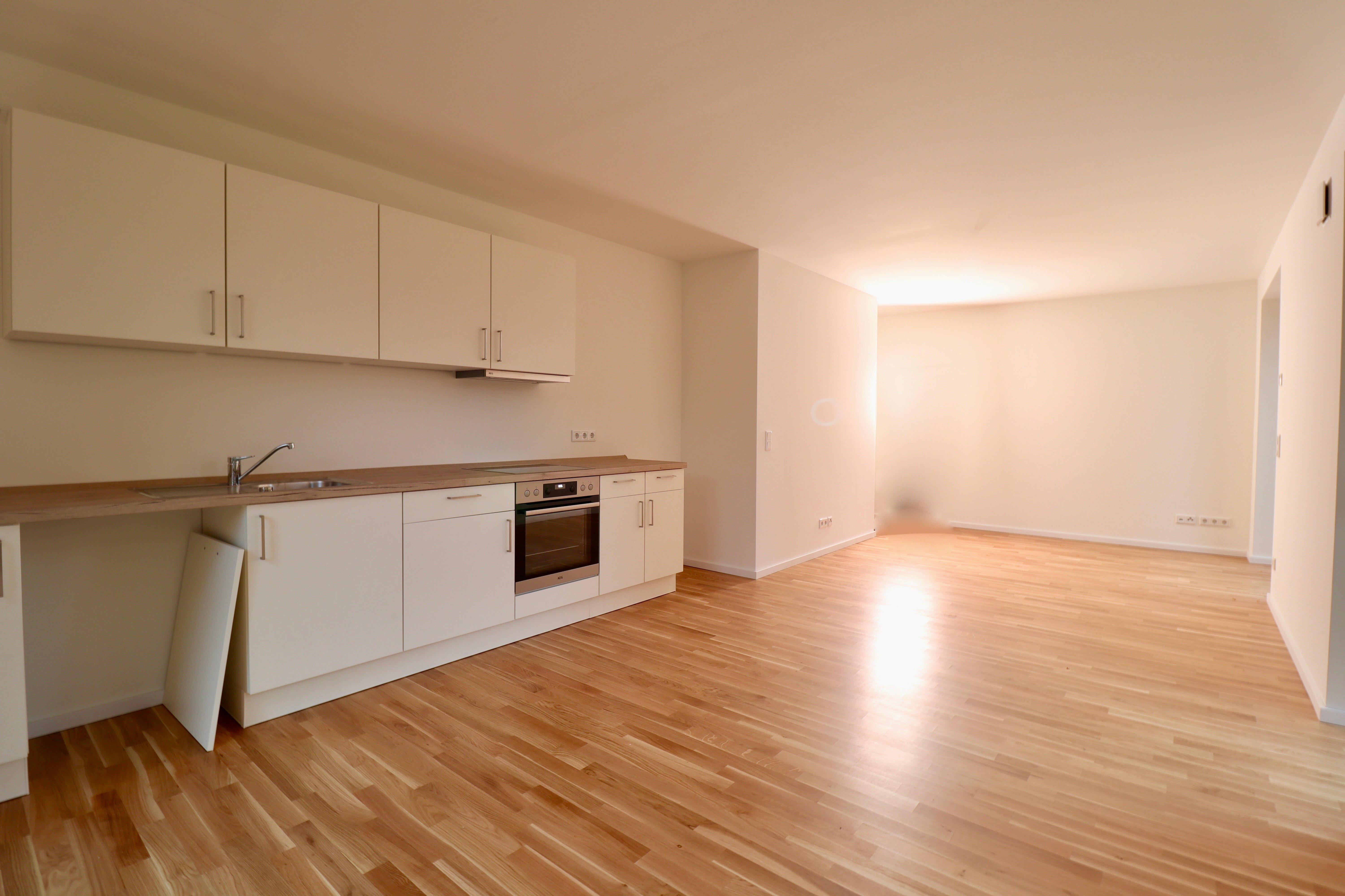 Wohnung zum Kauf 465.000 € 3 Zimmer 82,6 m²<br/>Wohnfläche 1.<br/>Geschoss 01.12.2024<br/>Verfügbarkeit METZENDORFER WEG 09 Eißendorf Hamburg 21077